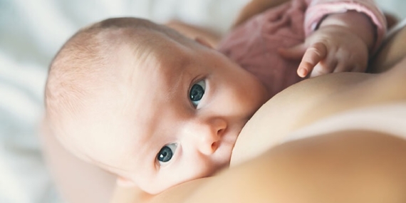 Anne Sütünün Faydaları ve Bebek Gelişimine Katkıları