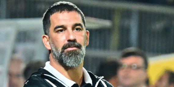 Arda Turan’ın Hayatı: Sahadan İlhamla Yazılan Bir Efsane